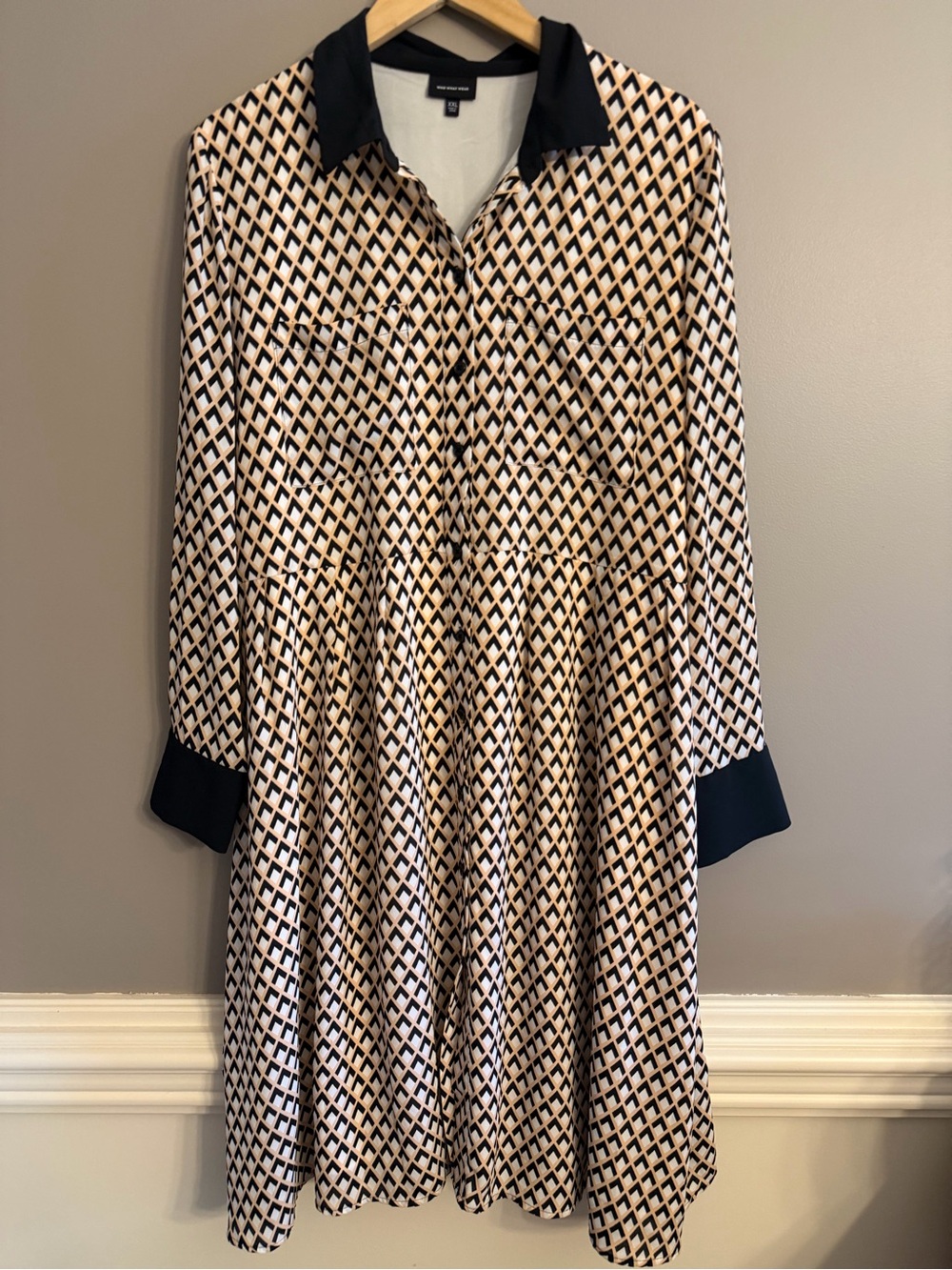 Who What Wear Geometric Shirtdress Button Front Long Sleeve Midi Black Tan XXL